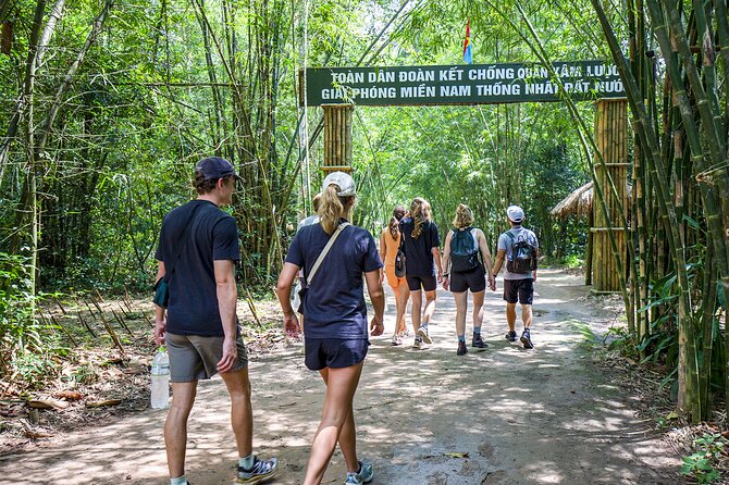 HCM City: 1-Day Cu Chi Signature Tunnels & Liberated Village - How the guides affect the experience