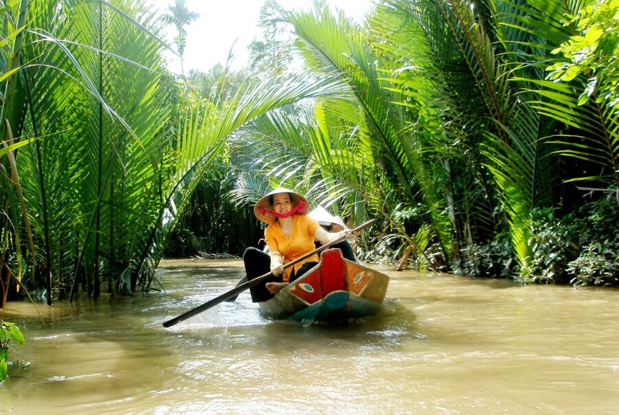 HCM: Mekong Delta, My Tho & Ben Tre Coconut Village - Lunch, fruit, and folk music in the orchard