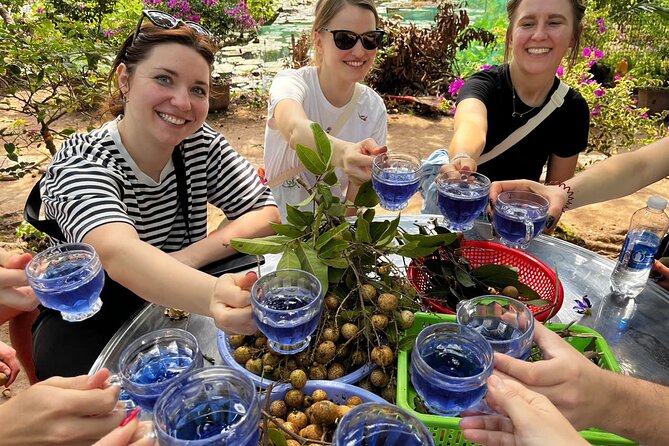 HCMC: Can Tho Floating Market - Son Islet 1-Day Mekong Delta Tour - The long road back to Ho Chi Minh City