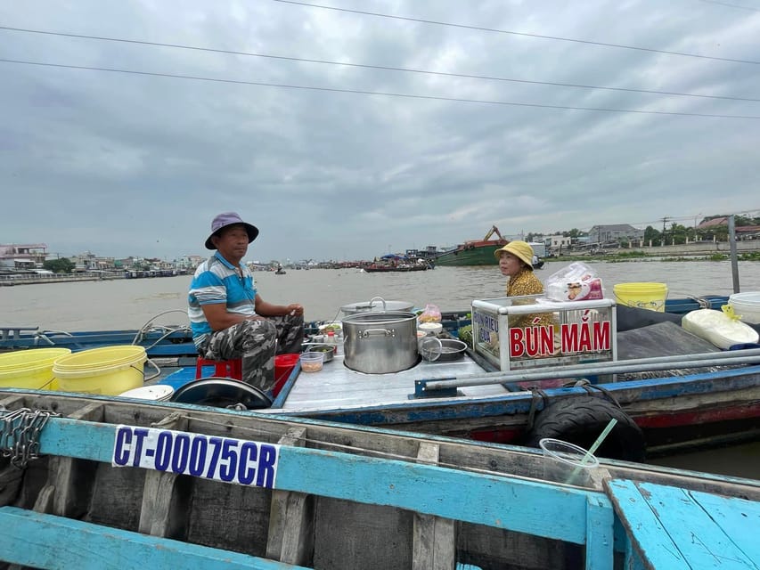 HCMC: Mekong Delta 2-Days My Tho–Ben Tre & Cai Rang Market - The long road to Can Tho
