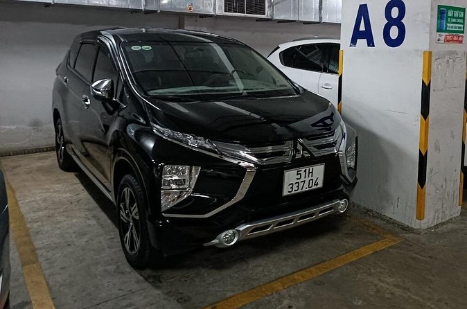 HO CHI MINH AIRPORT: CAR 7s PICK UP <-> HOTEL (one way transfer) - The return journey from your hotel