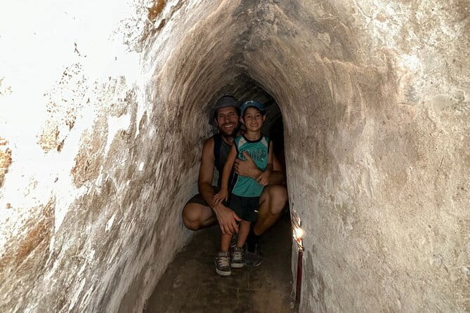 Ho Chi Minh City and Cu Chi Tunnels 1 Day | Option: Shooting Guns - Independence Palace and the end of a war