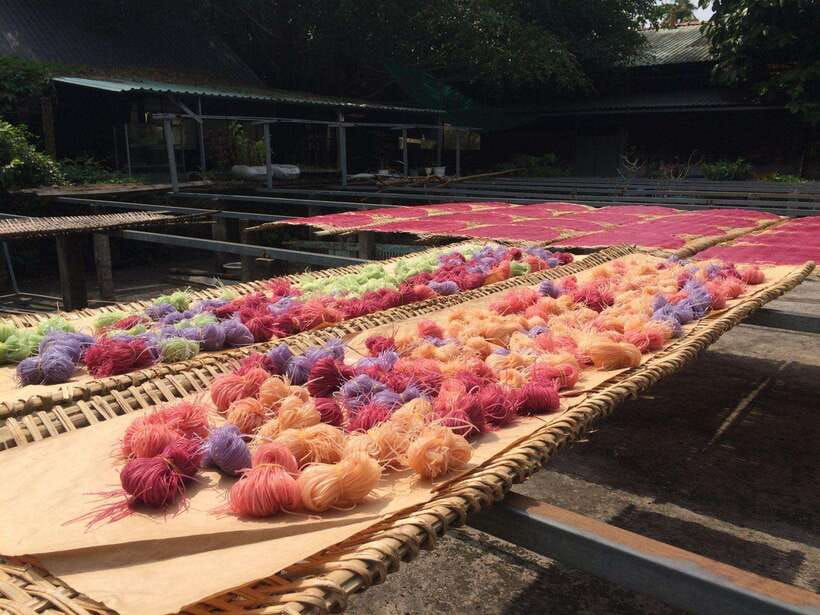 Ho Chi Minh City: Cai Rang Floating Market in Can Tho Tour - Breakfast that rocks gently with the river
