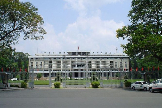 Ho Chi Minh City Half Day Afternoon - 6 Major Attractions - Reunification Palace connects history to a building