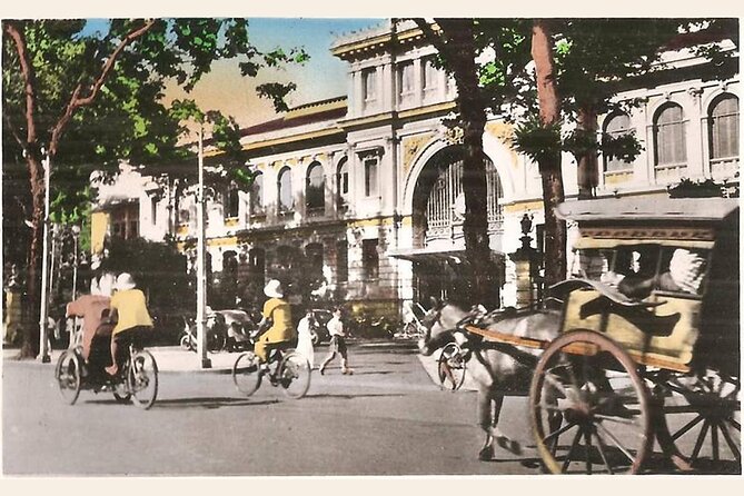 Ho Chi Minh City: Highlights & Hidden Gems - Free Walking Tour - Opera House, Continental Hotel, and the colonial center