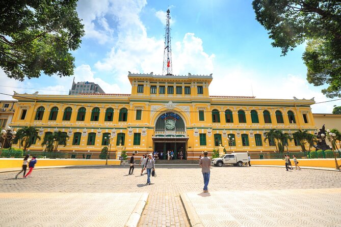 Ho Chi Minh City Highlights Tour - How the guides affect the experience