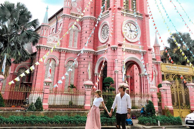 ️ Ho Chi Minh City Instagram Tour: Hidden Gems (Private & All-Inclusive) - What this Ho Chi Minh City photo tour does well