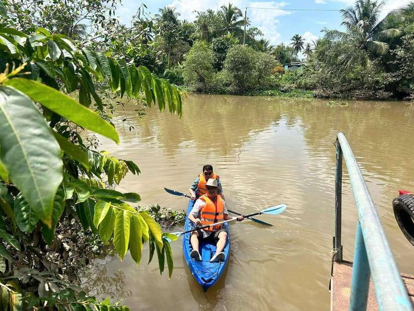 Ho Chi Minh City: Mekong Delta Tour with Sampan Journey - Vinh Trang Pagoda near My Tho