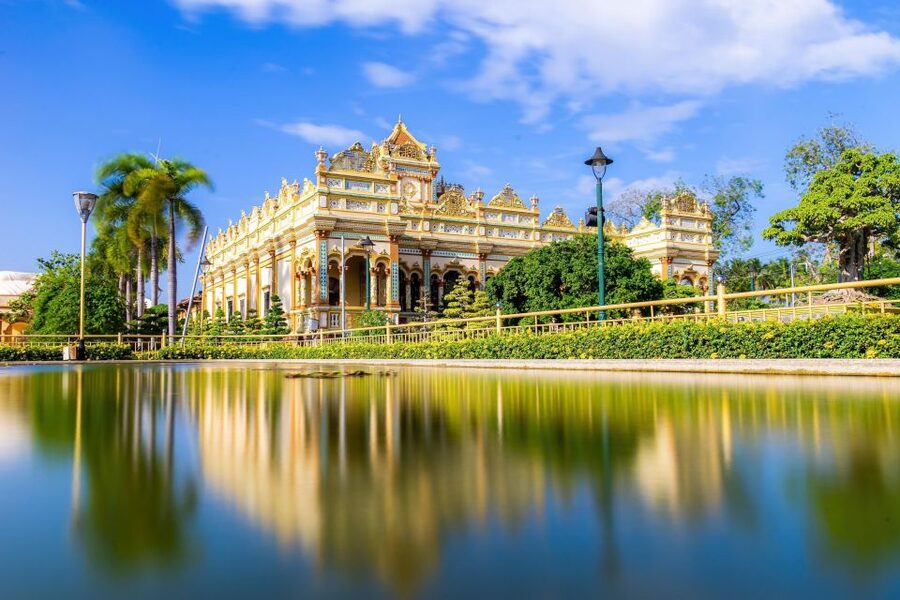 Ho Chi Minh City: Mekong River Delta Day Trip with Boat Trip - Entering Mr. Kiet’s nearly 200-year-old house