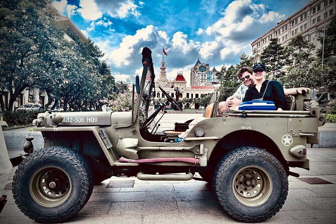 Ho Chi Minh City Private Half-Day Tour by U.S Army Jeep - The Jade Emperor Pagoda and its mixed traditions