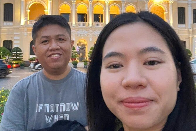Ho Chi Minh city private tour guide - Ben Thanh Market brings you into everyday commerce