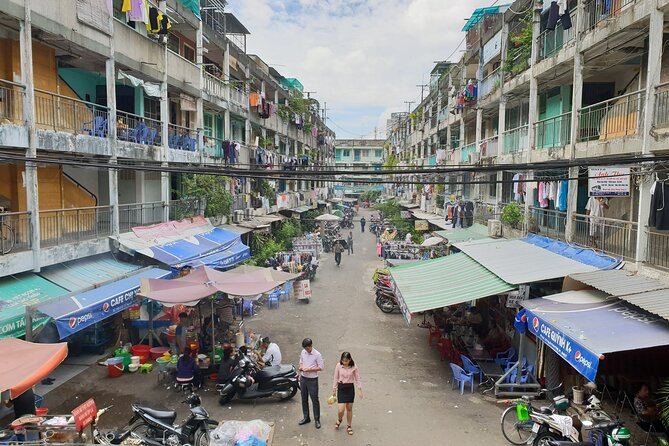 Ho Chi Minh City Private Tour With A Local Expert - Ba Thien Hau Temple and the Chinese quarter