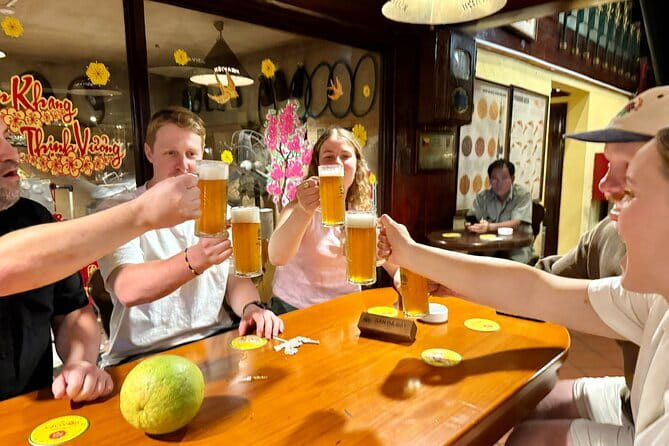 Ho Chi Minh City : Saigon Craft Beer & Local Food Tour By Scooter - Why a scooter is the right way to meet Saigon at night