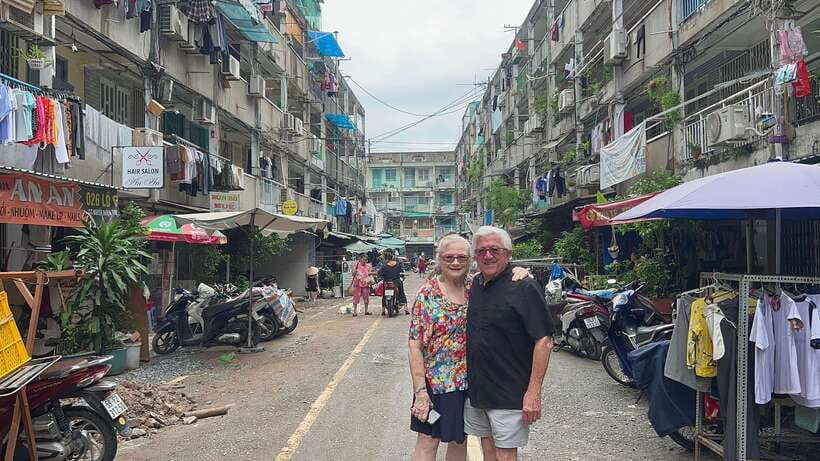 Ho Chi Minh City Street Food Private Tour With Female Guide - Timing matters more than you might expect