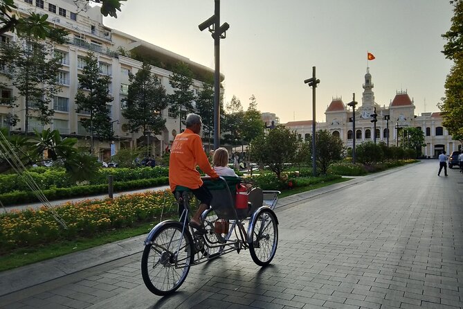 Ho Chi Minh City with Street Food Tour by Cyclo - What the guides add