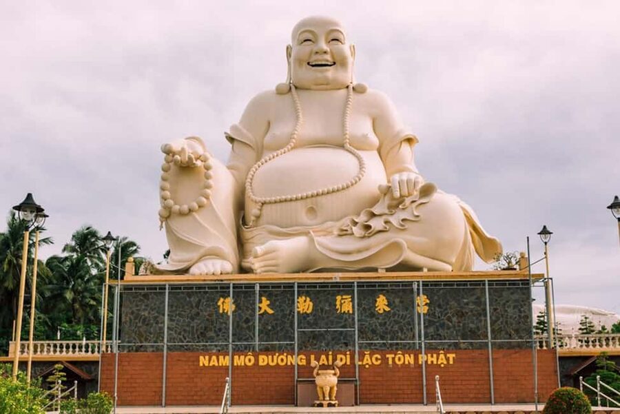 Ho Chi Minh Daily Tour: Full Day Mekong Delta (Private tour) - Vinh Trang Pagoda and the first cultural stop