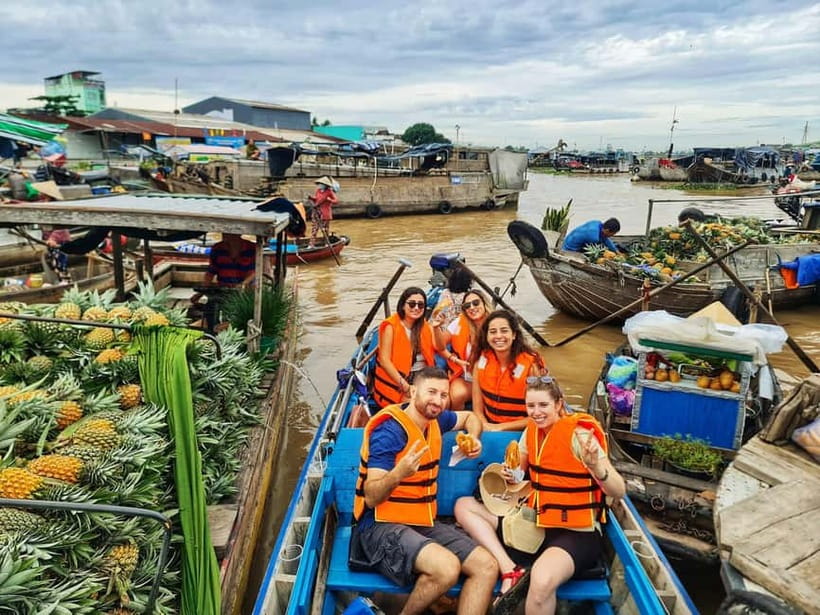 Ho Chi Minh: Group Cai Rang Floating Market 1 Day Tour - Breakfast on Cai Rang Floating Market