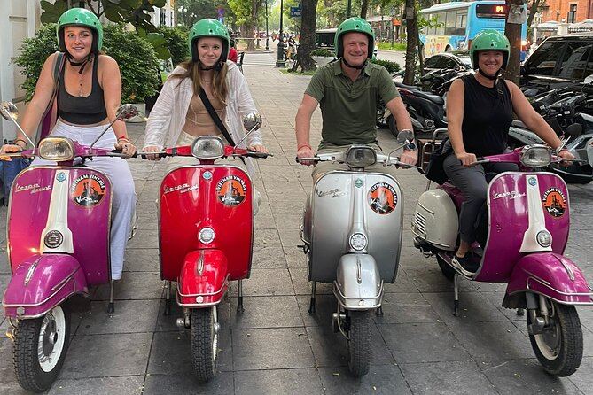 Ho Chi Minh Vespa City Tour 4,5 hours - The Independence Palace from the outside