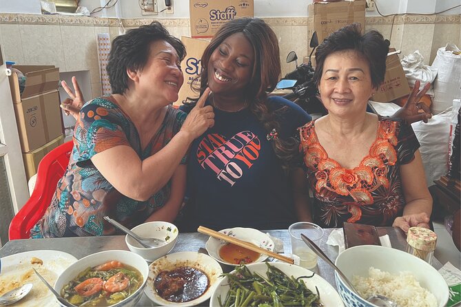 Local Cooking Class At Auntie's Home - Cooking five Vietnamese dishes with Ms. Hoa