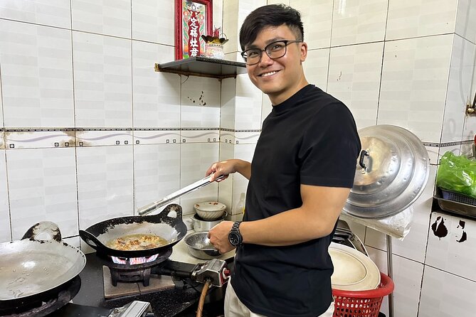 Local Cooking Class At Auntie's Home - Eating what you prepared at the family table