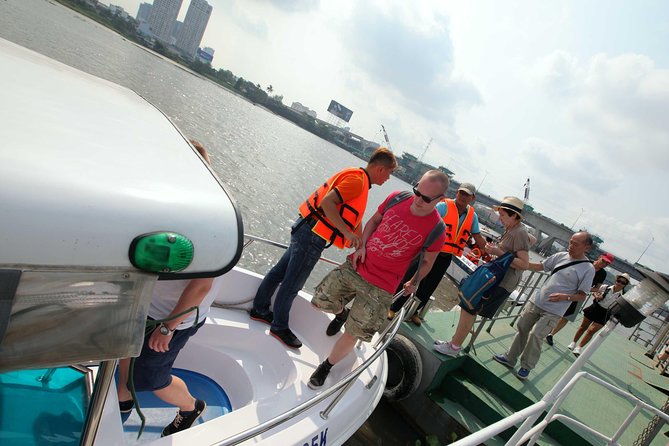 Luxury Speedboat 2 Ways from Ho Chi Minh city to Cu Chi Tunnels - Exploring the Cu Chi tunnel network