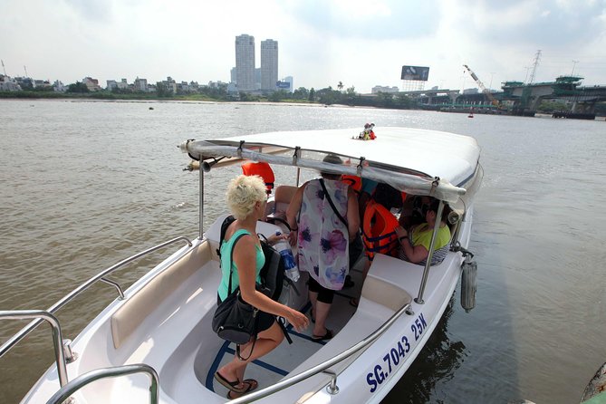 Luxury Speedboat 2 Ways from Ho Chi Minh city to Cu Chi Tunnels - What the $75.59 price covers