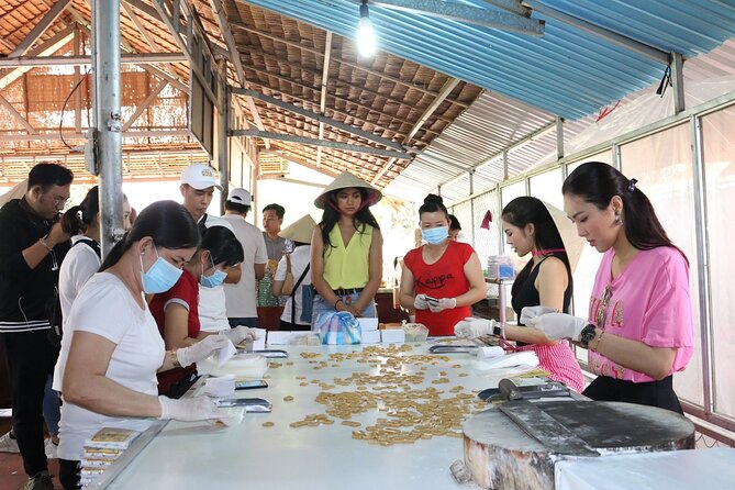 Mekong Delta 1 Day Tour - Lunch with Mekong flavors