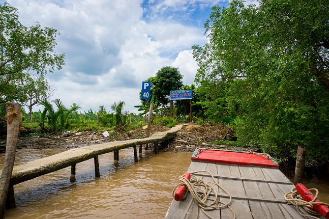 Mekong Delta 2-Day Tour: Floating Markets & Cultural Exploration - Cai Rang before the day heats up