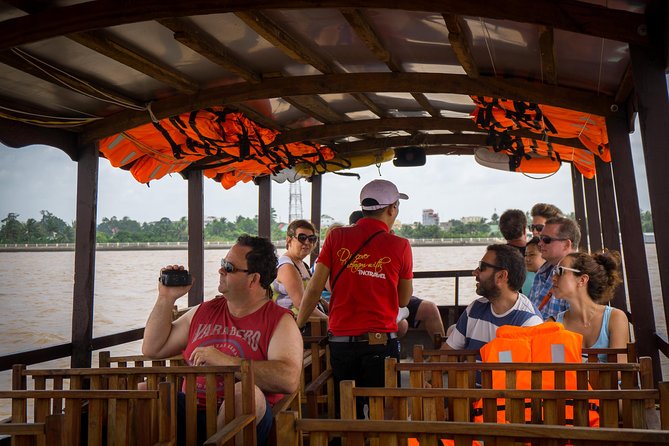 Mekong Delta 2-Day Tour: Floating Markets & Cultural Exploration - The old house and the family workshops