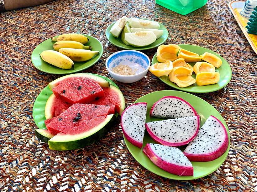 Mekong Delta 2 Days: Floating Markets & Cultural Exploration - Cooking lunch in a local garden