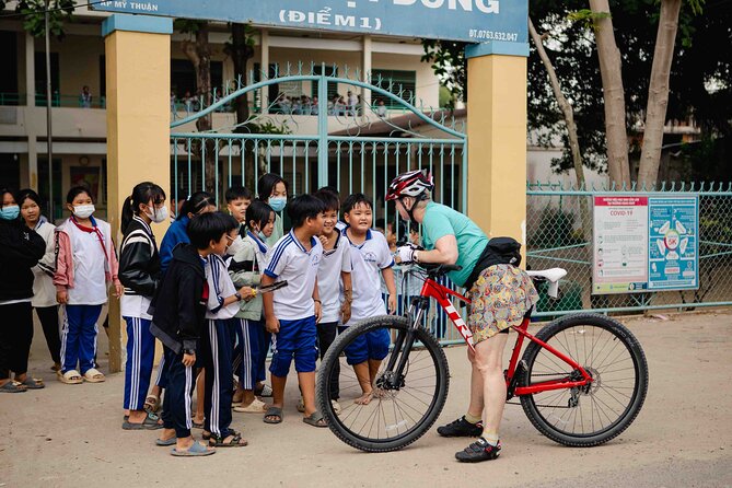 Mekong Delta 4 Days Cycling Trip-Off the Beaten Track - Day One: My Tho and An Binh Island
