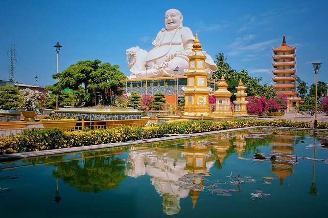 Mekong Delta Boat Tour - Vinh Trang Pagoda brings culture before the boats