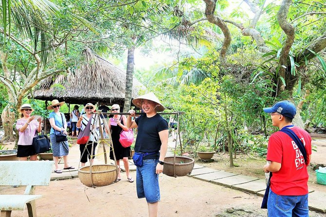 Mekong Delta Discovery Tour from Ho Chi Minh - A substantial Mekong lunch at Vườn Dâu