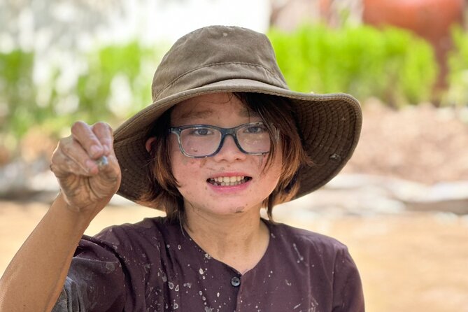 Mekong Delta Homestay Explore Nature 2-Day Family Tiny Garden - Cooking, fishing, and rice planting