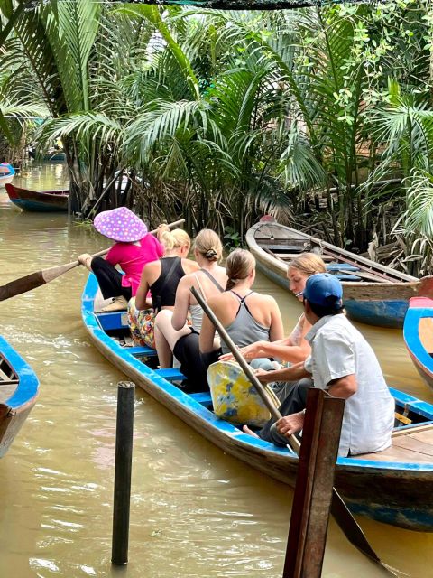 MeKong Delta Tour - Folk music, tropical fruit, and honey tea