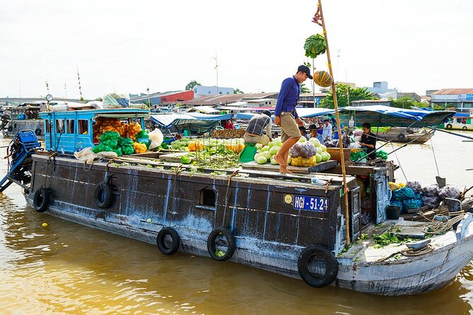 Mekong Delta Tour with Kayaking, Cycling and Cooking - Crossing the Mekong toward Cồn Phụng