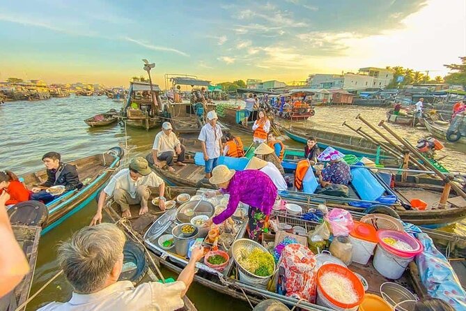 Mekong Delta Tour with Kayaking, Cycling and Cooking - Honey tea, bees, and coconut candy