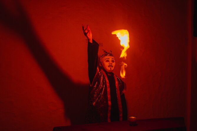 Mystic Night Show - Magic & Comedy - Arriving at 8:00 pm in District 1