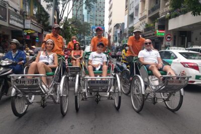 One hour cyclo tour around Saigon