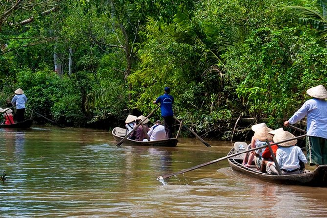 Private 2-Day Tour: Ho Chi Minh City to Cambodia by Mekong River - From Ho Chi Minh City to the Mekong canals