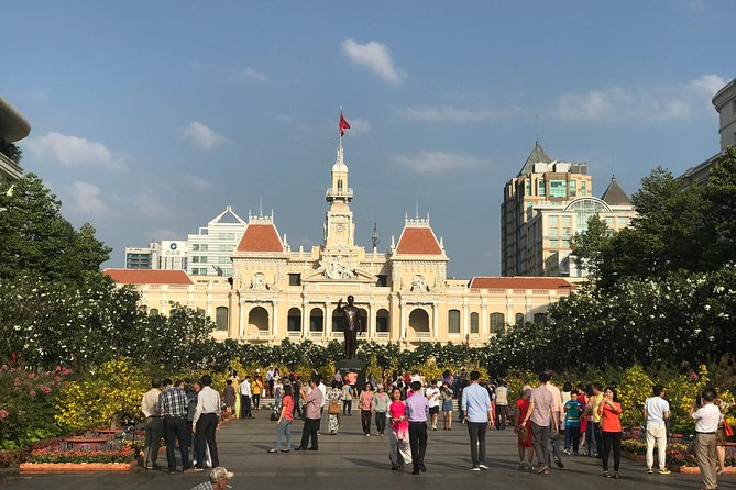 Private Arrival Transfer: Tan Son Nhat Airport to Ho Chi Minh City Hotels - The $15 price and what it buys you