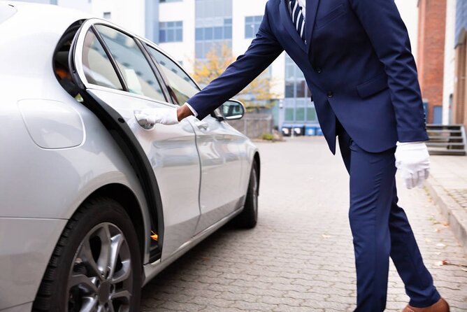 Private Arrival Transfer: Tan Son Nhat Airport to Ho Chi Minh City Hotels - Should you book it?