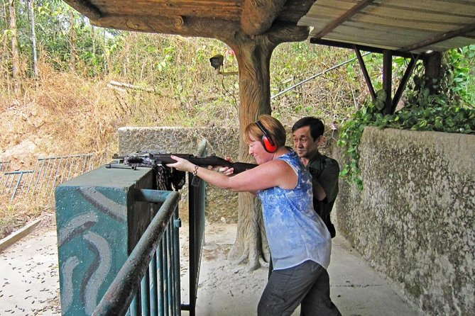 Private Cu Chi Tunnels: Ben Duoc Less Touristy with Veteran Guide - Going underground, only if you want to