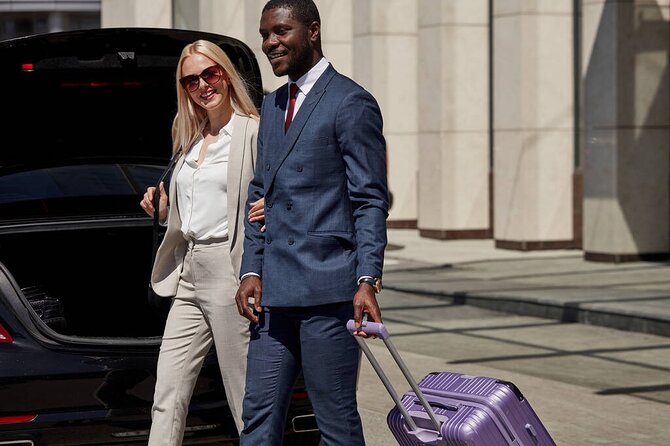 Private Departure Transfer: Ho Chi Minh City Hotels to Tan Son Nhat Airport - Leaving your hotel with less fuss