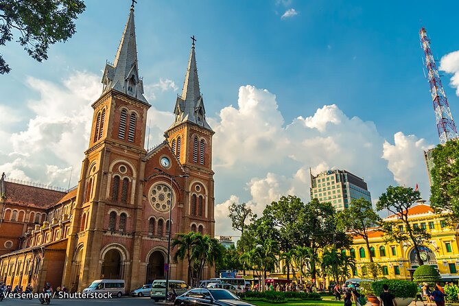 Private Ho Chi Minh City Discovery Full-Day Guided Tour - Vietnamese lunch is part of the day