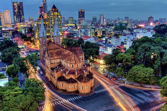 Private Ho Chi Minh City Discovery Full-Day Guided Tour - War Remnants Museum: begin with the hard questions