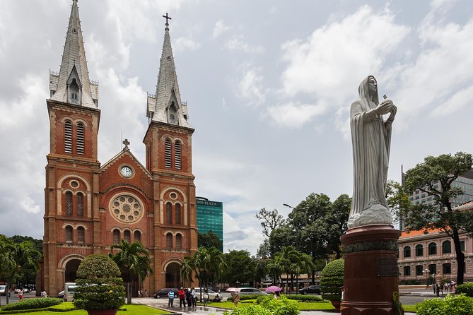 Private Ho Chi Minh City Half-Day Tour - Independence Palace and the end of the war