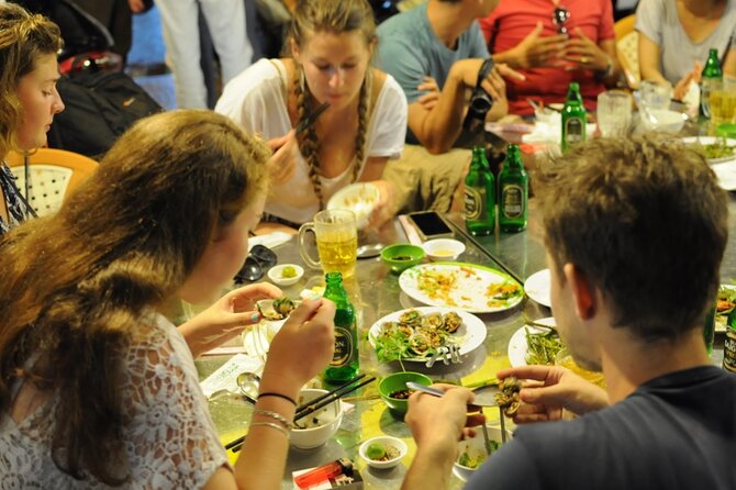 Private Jeep Tour Saigon by Night: Foodie & City Tour - How the food and drink portion works