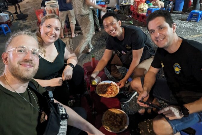 Private Saigon Ultimate Street Food & Motorbike Experience - Crab soup in a clay pot in District 5