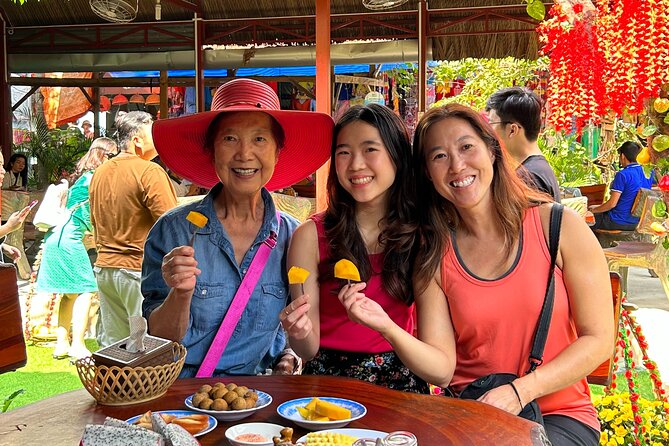 Private Scooter Street Food Tour in Saigon with 11 Tastings - Crossing the river for Saigon after dark